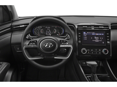 2022 Hyundai TUCSON SE