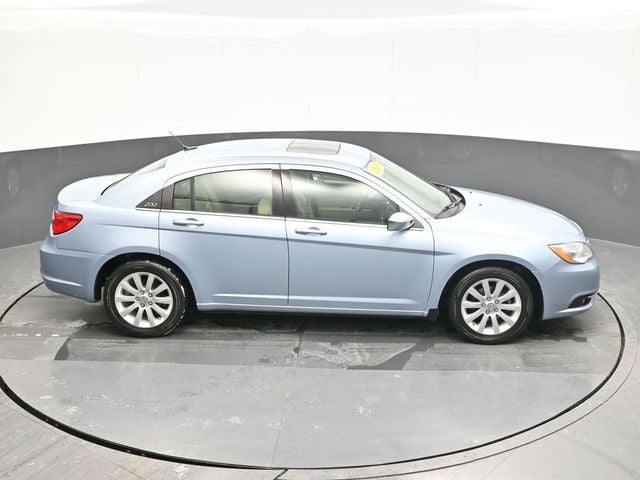 2013 Chrysler 200 Limited