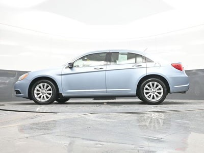 2013 Chrysler 200 Limited
