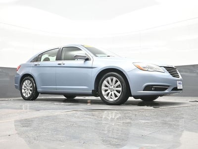 2013 Chrysler 200 Limited