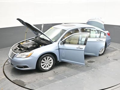 2013 Chrysler 200 Limited