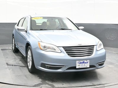 2013 Chrysler 200 Limited