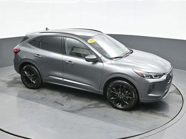 2024 Ford Escape ST-Line Elite