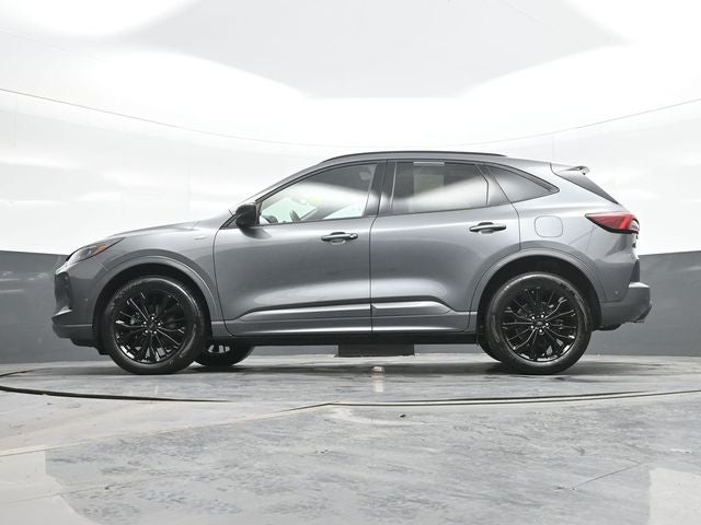 2024 Ford Escape ST-Line Elite