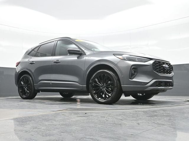 2024 Ford Escape ST-Line Elite