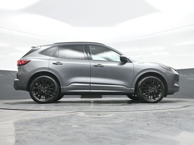 2024 Ford Escape ST-Line Elite