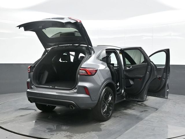2024 Ford Escape ST-Line Elite