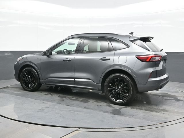 2024 Ford Escape ST-Line Elite