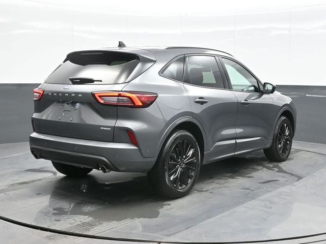 2024 Ford Escape ST-Line Elite