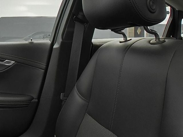 2016 Chevrolet Impala LT 2LT