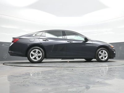 2022 Chevrolet Malibu LS 1LS