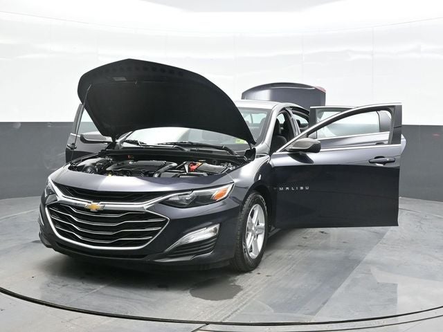 2022 Chevrolet Malibu LS 1LS