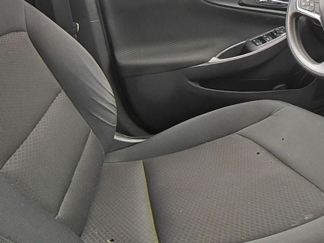 2022 Chevrolet Malibu LS 1LS