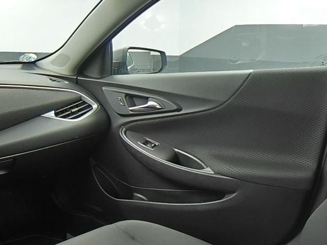 2022 Chevrolet Malibu LS 1LS