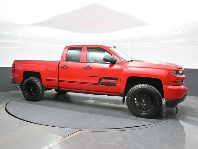 2018 Chevrolet Silverado 1500 Custom