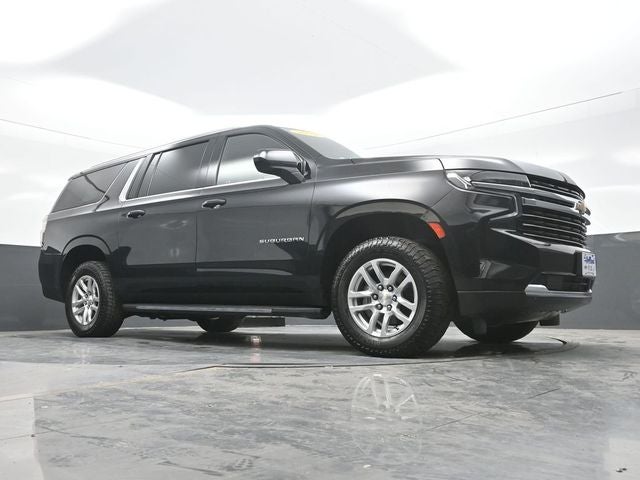 2023 Chevrolet Suburban LT