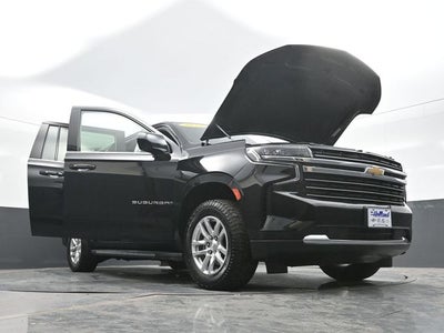 2023 Chevrolet Suburban LT