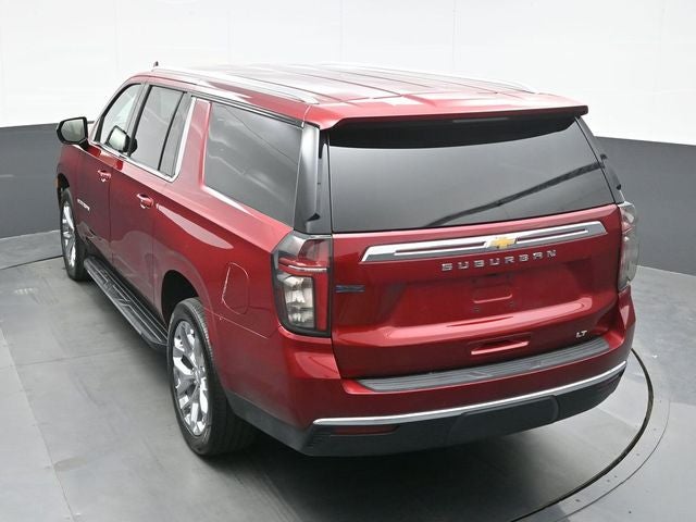 2022 Chevrolet Suburban LT