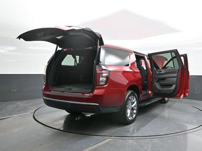2022 Chevrolet Suburban LT