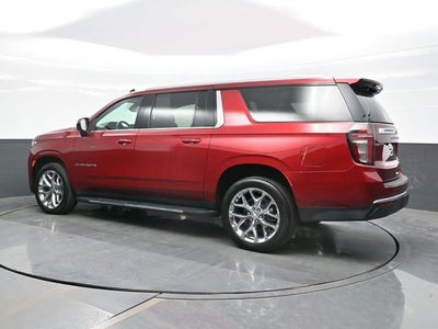 2022 Chevrolet Suburban LT