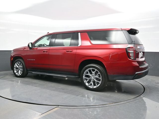 2022 Chevrolet Suburban LT