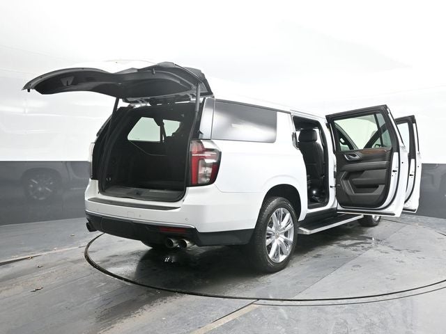 2021 Chevrolet Suburban High Country