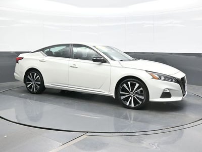 2022 Nissan Altima 2.5 SR