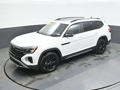 2024 Volkswagen Atlas 2.0T Peak Edition SE w/Technology