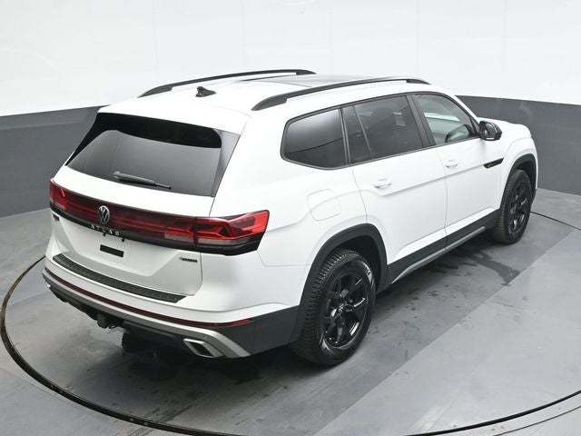 2024 Volkswagen Atlas 2.0T Peak Edition SE w/Technology
