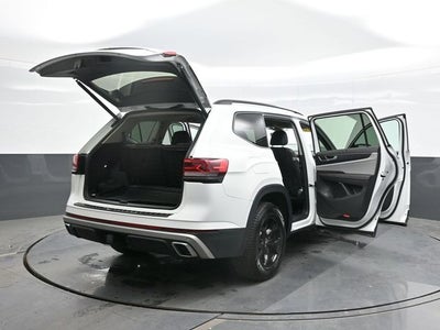 2024 Volkswagen Atlas 2.0T Peak Edition SE w/Technology