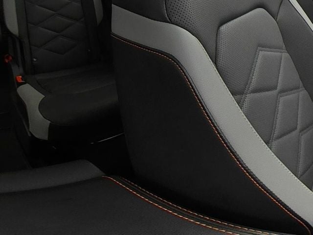 2024 Volkswagen Atlas 2.0T Peak Edition SE w/Technology
