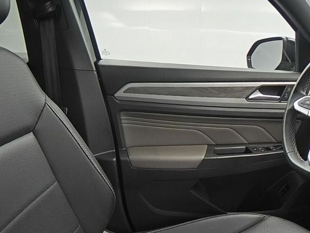 2023 Volkswagen Atlas Cross Sport 2.0T SE w/Technology