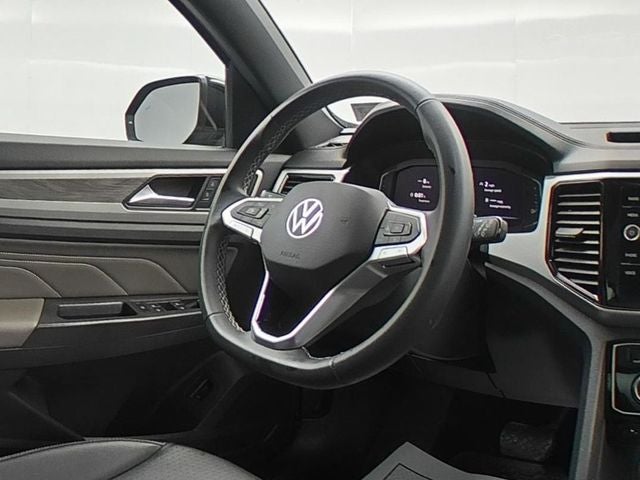 2023 Volkswagen Atlas Cross Sport 2.0T SE w/Technology