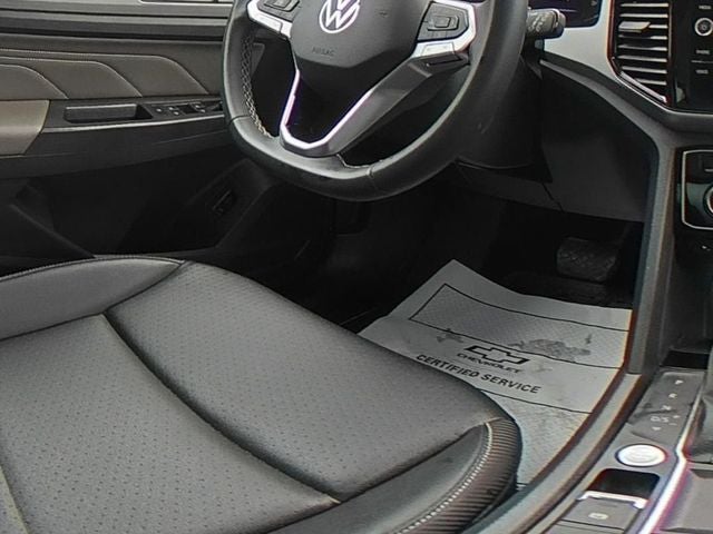 2023 Volkswagen Atlas Cross Sport 2.0T SE w/Technology