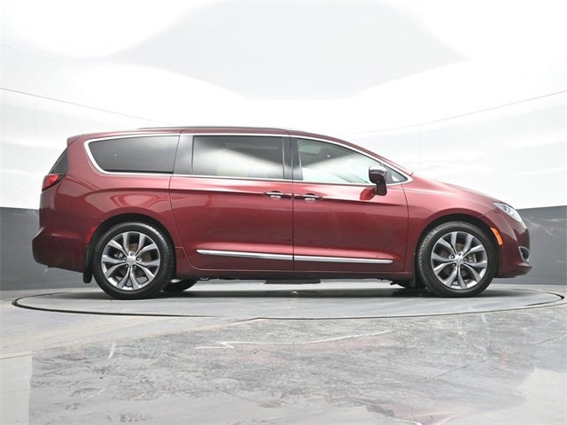 2019 Chrysler Pacifica Limited