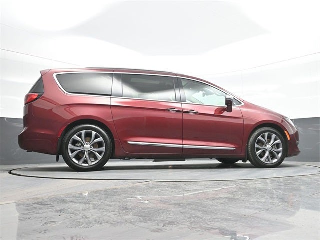 2019 Chrysler Pacifica Limited