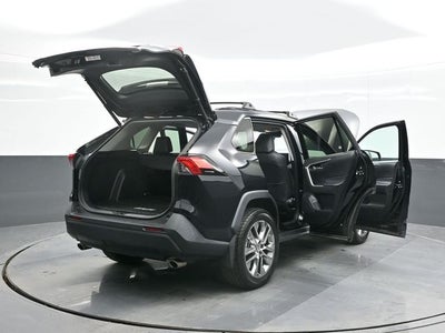 2020 Toyota RAV4 XLE Premium