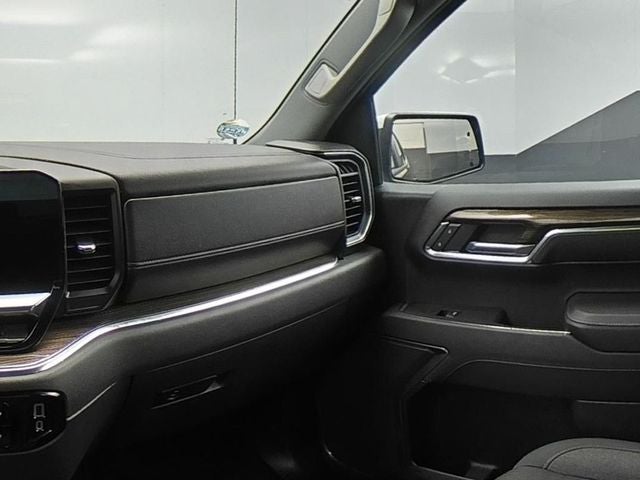 2023 Chevrolet Silverado 1500 LT LT1