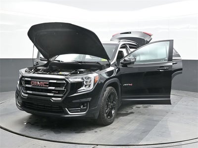 2023 GMC Terrain AT4