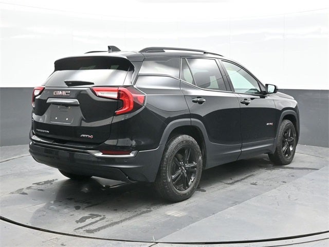 2023 GMC Terrain AT4