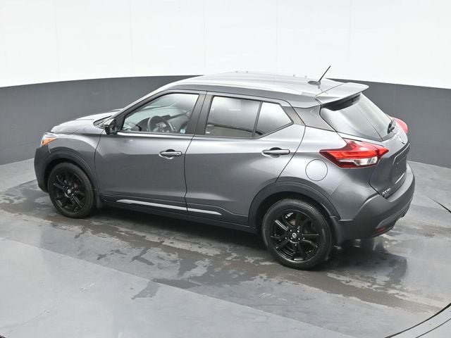 2019 Nissan Kicks SR