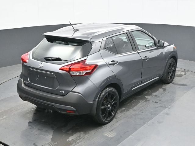 2019 Nissan Kicks SR