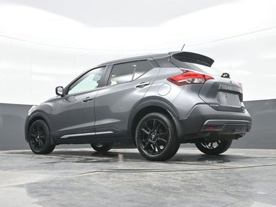 2019 Nissan Kicks SR