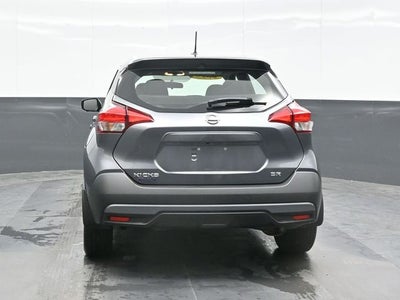2019 Nissan Kicks SR
