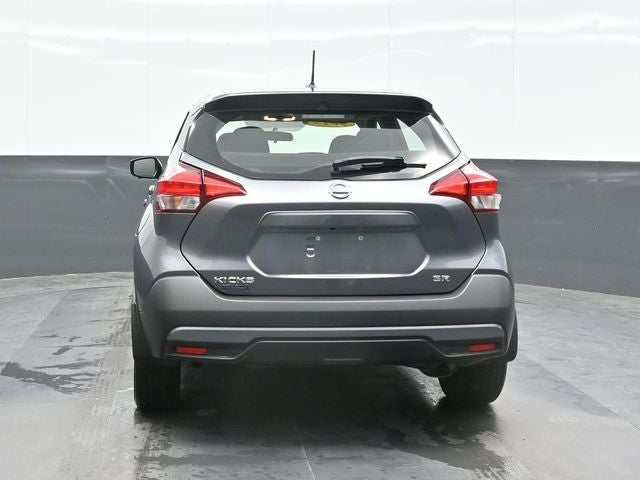 2019 Nissan Kicks SR