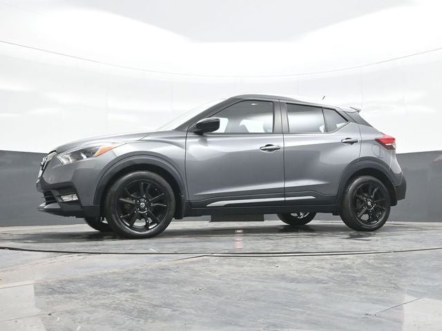 2019 Nissan Kicks SR