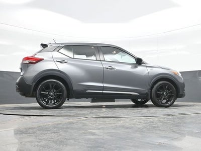 2019 Nissan Kicks SR
