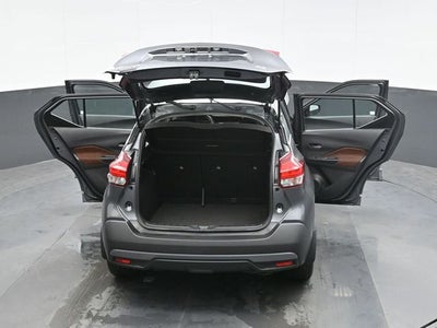 2019 Nissan Kicks SR