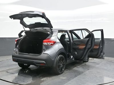 2019 Nissan Kicks SR
