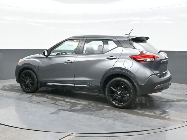2019 Nissan Kicks SR